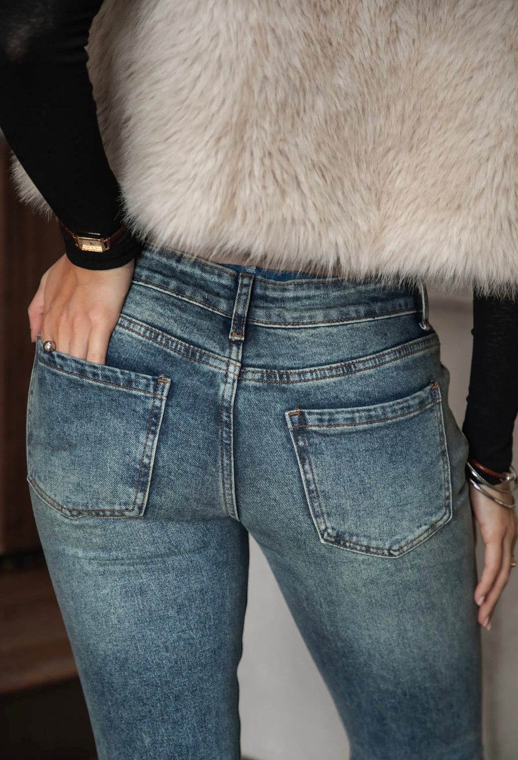 The Sunday Mid-Rise Jeans