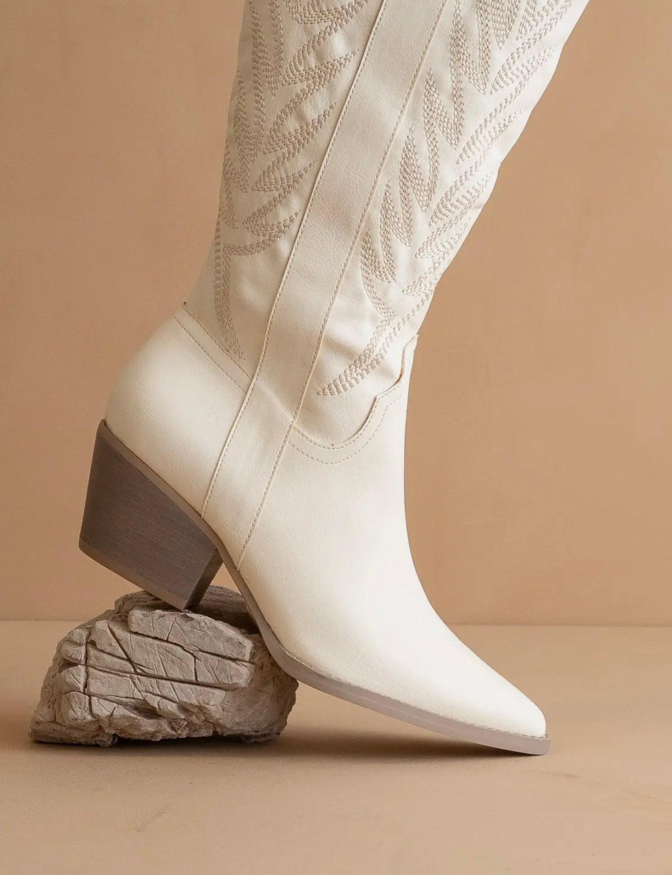 The Magnolia Trail Boot