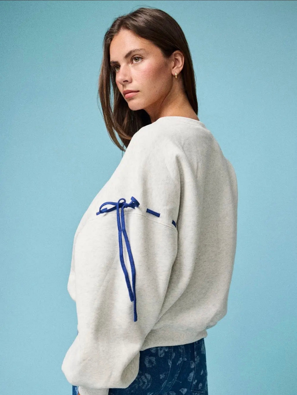 Sweetheart Ribbon Sweatshirt